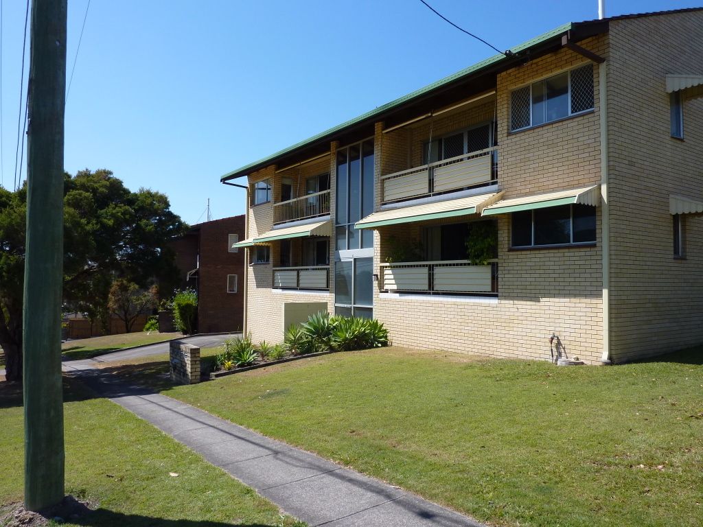 2 bedrooms Apartment / Unit / Flat in 4/3 Rutland Street COORPAROO QLD, 4151