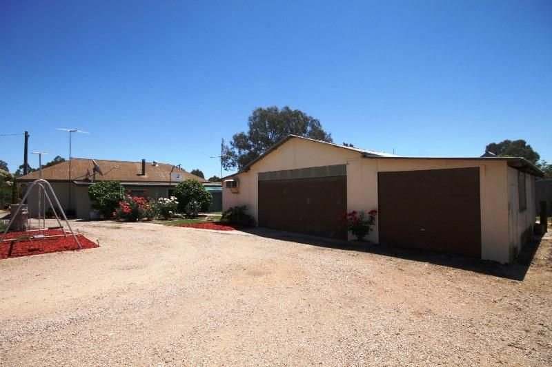 28 Jones Street, OXLEY VIC 3678, Image 0