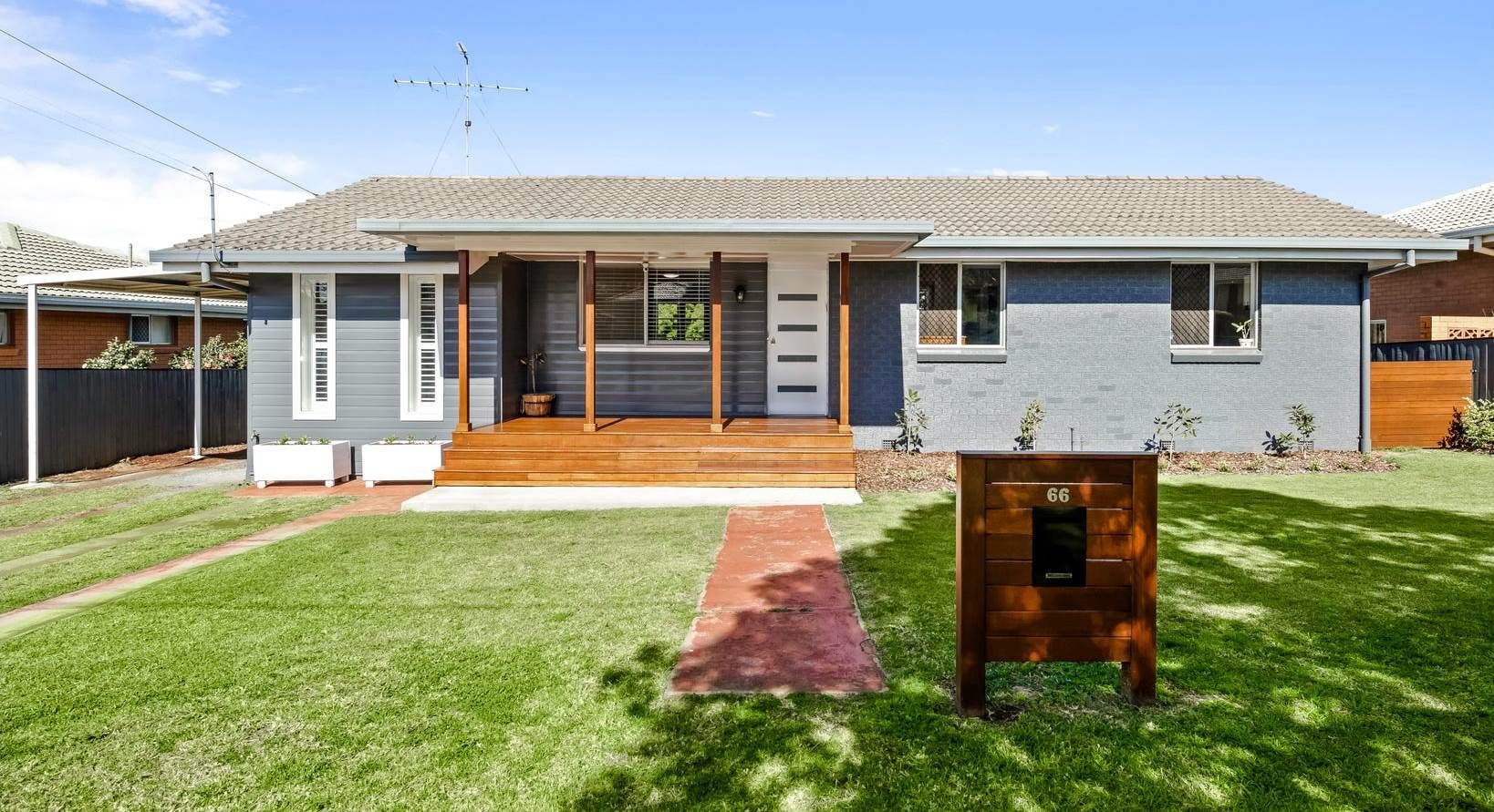 4 bedrooms House in 66 Knockator Crescent CENTENARY HEIGHTS QLD, 4350