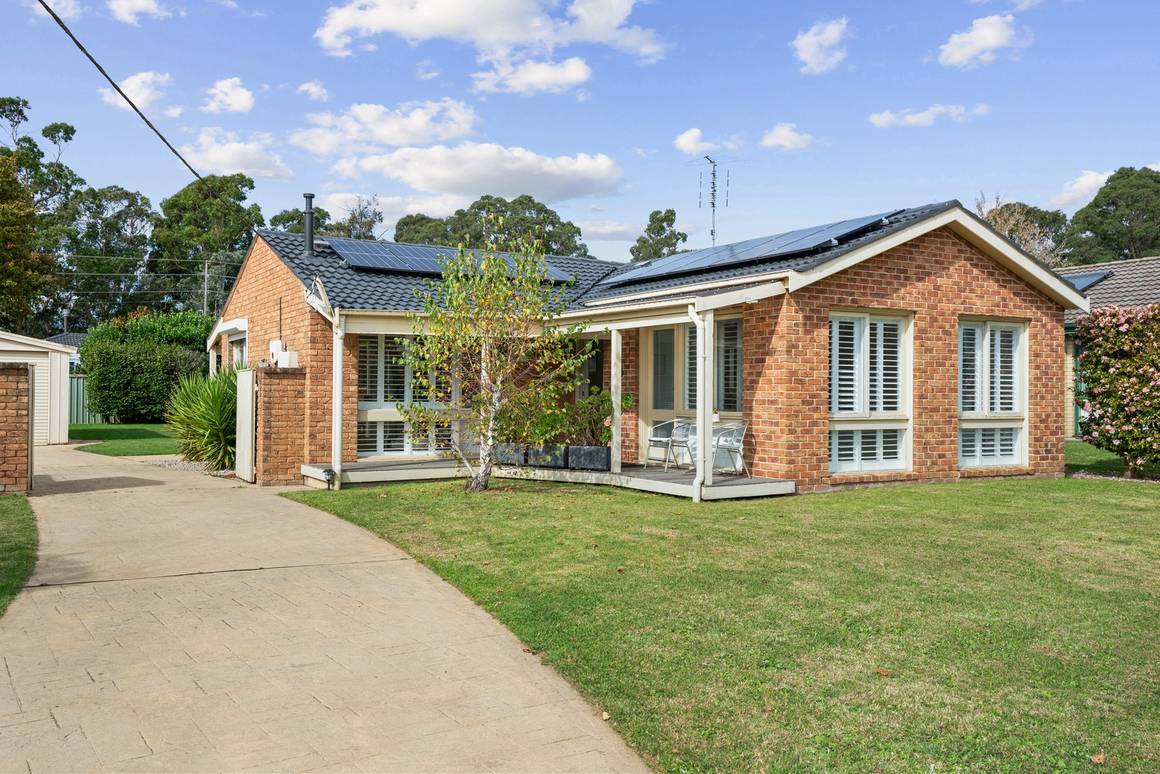 Picture of 6 Tynedale Crescent, BOWRAL NSW 2576