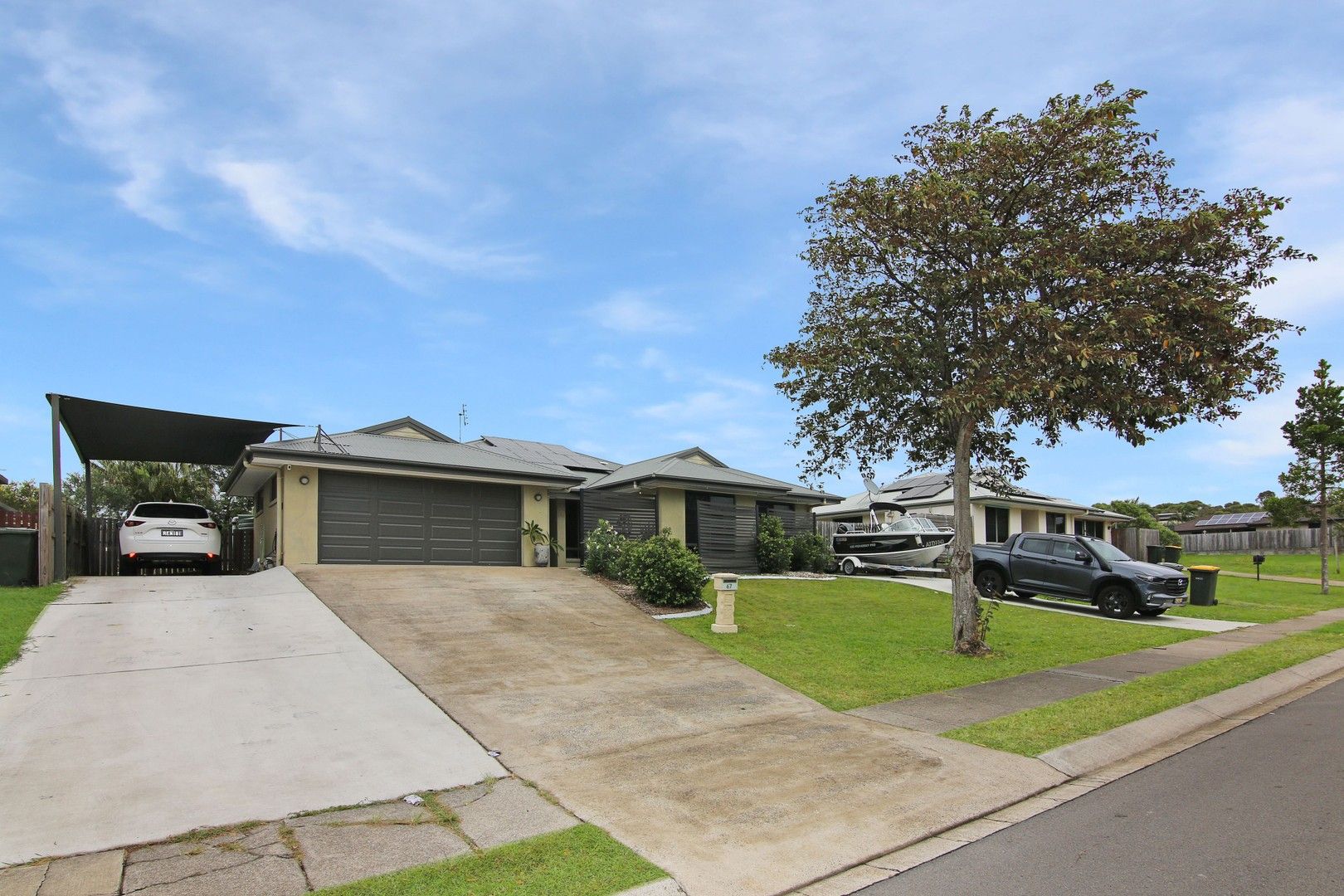 4 bedrooms House in 67 Samarai Drive KAWUNGAN QLD, 4655