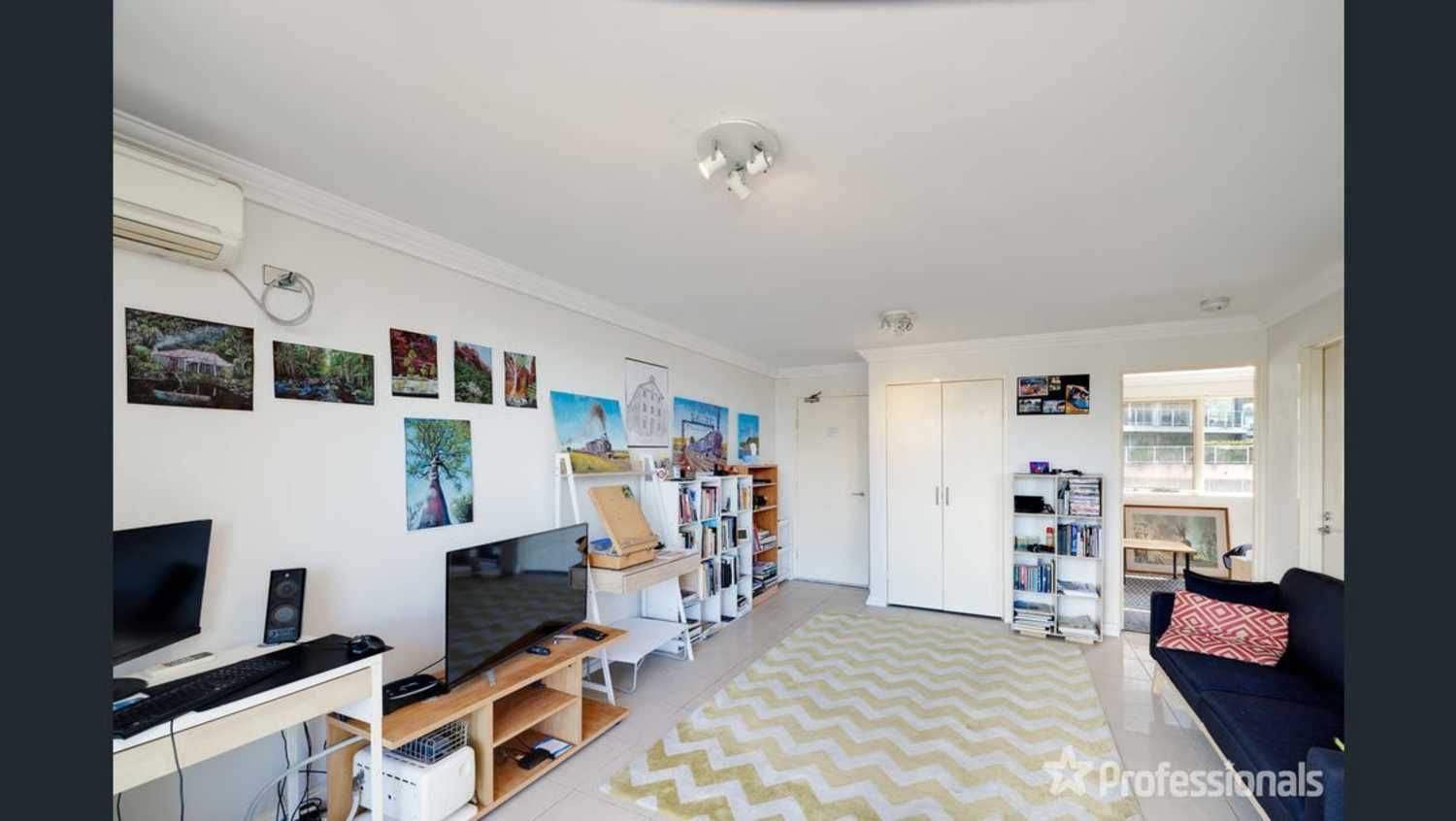 1 bedrooms Apartment / Unit / Flat in 25/92 John Whiteway Drive GOSFORD NSW, 2250