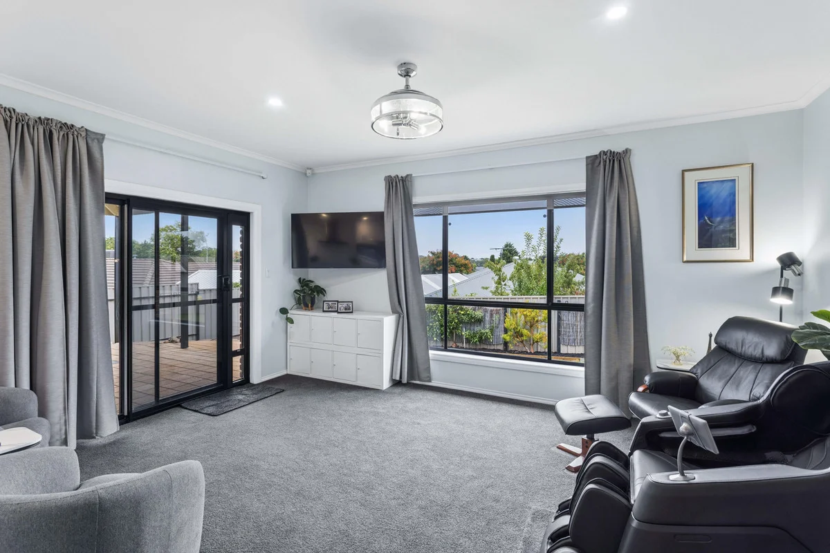 Additional image 18 of 2 Flame Tree Court, Greenwith SA 5125