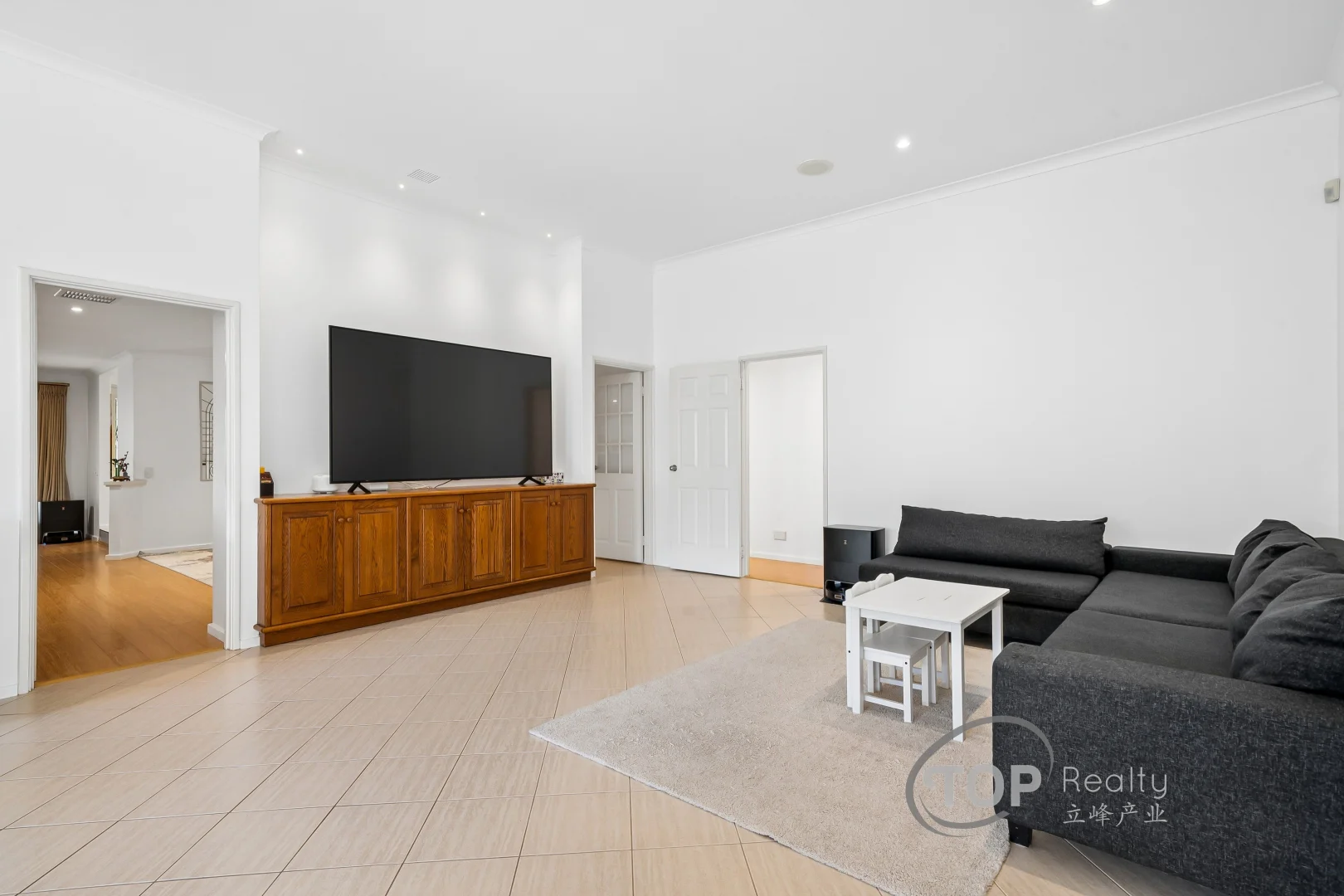 Additional image 4 of 34 Sinclair Crescent, Winthrop WA 6150