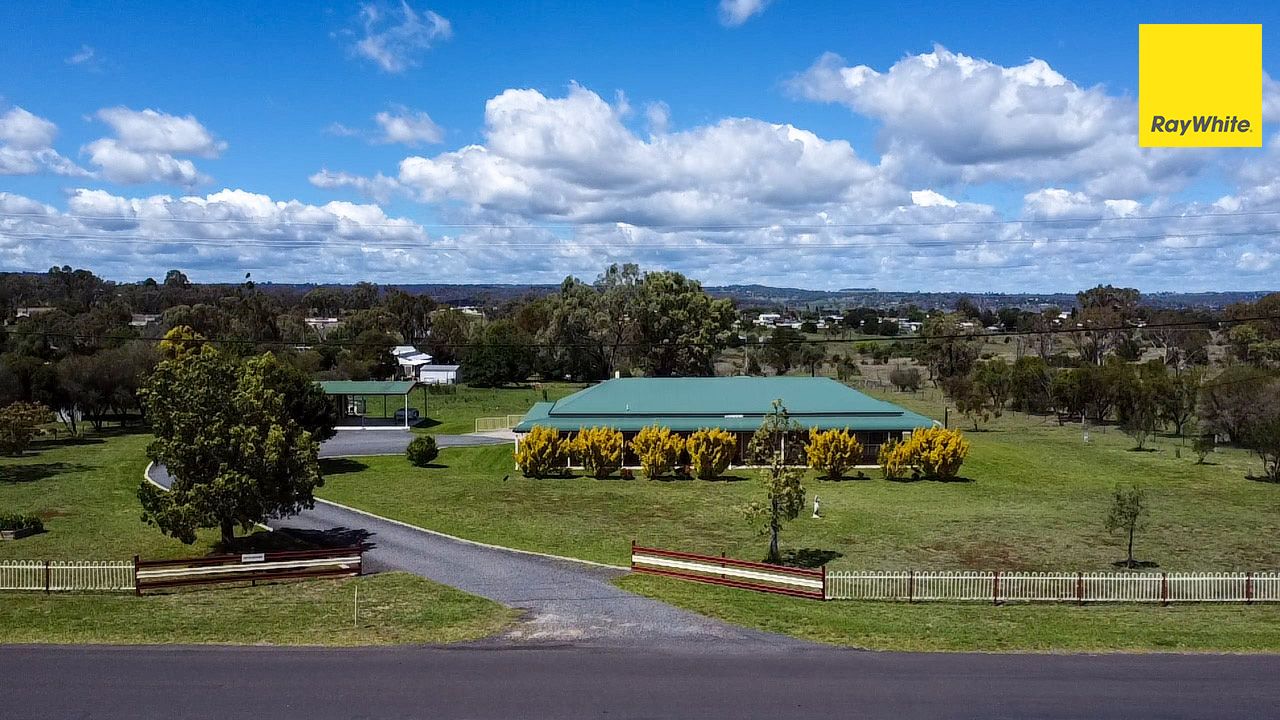 101 Runnymede Drive, Inverell NSW 2360