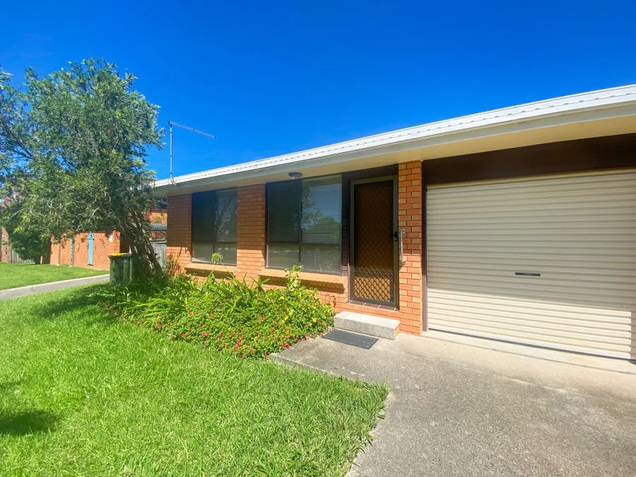 3/2 Wybalena Crescent, Toormina NSW 2452