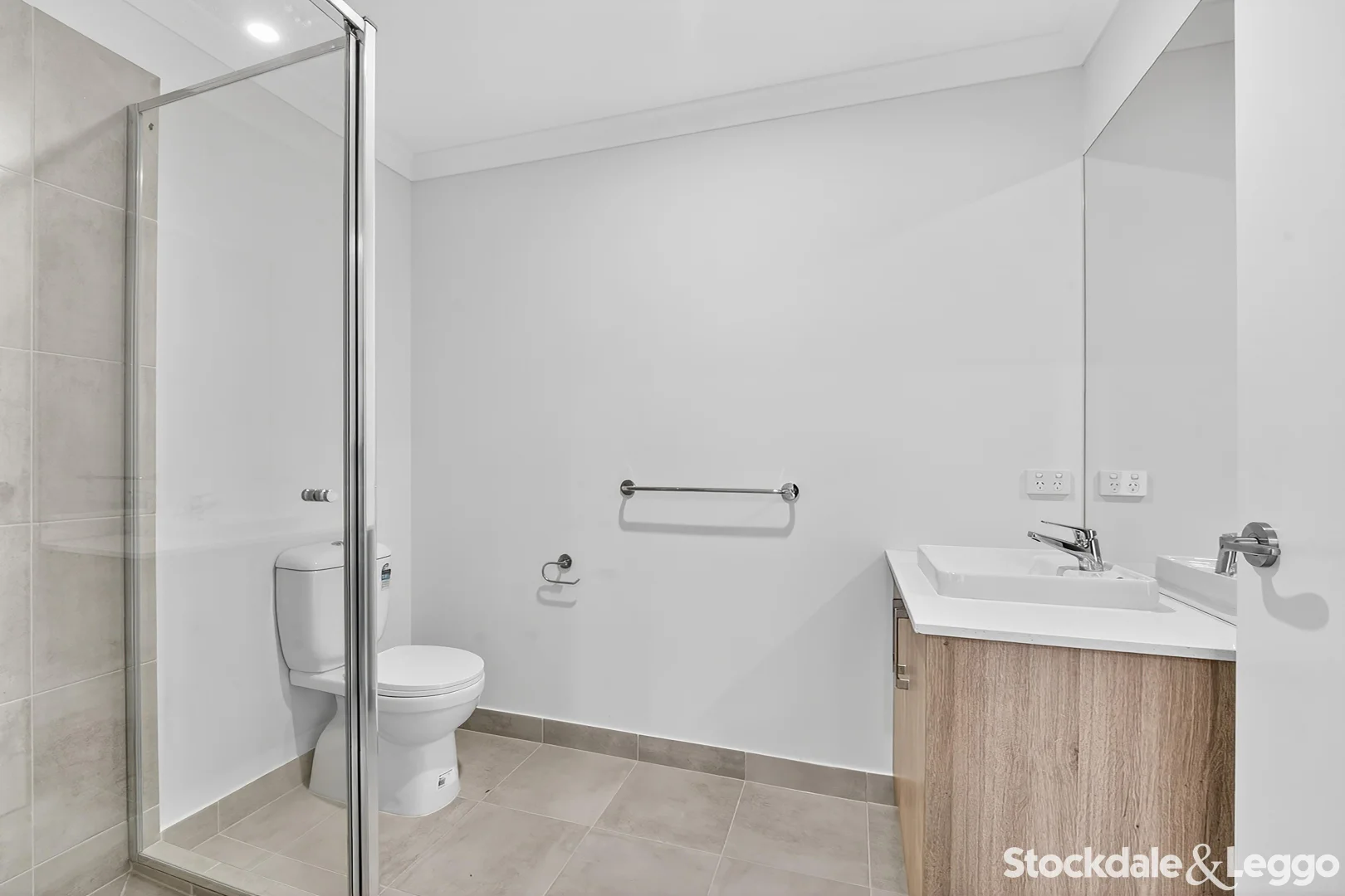 Additional image 4 of 19 Romanesque Drive, Deanside VIC 3336