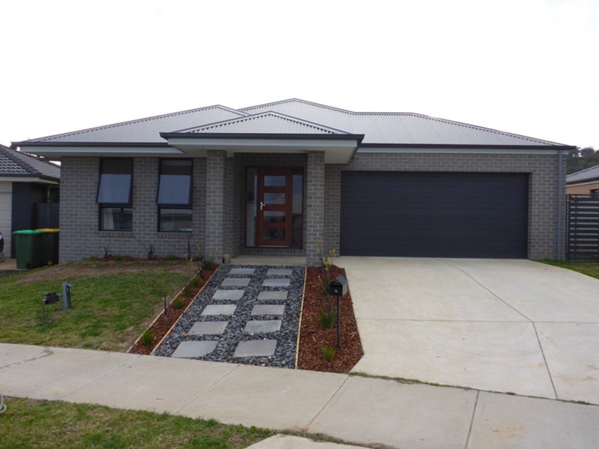 15 Fay Street, Hamilton Valley NSW 2641, Image 0