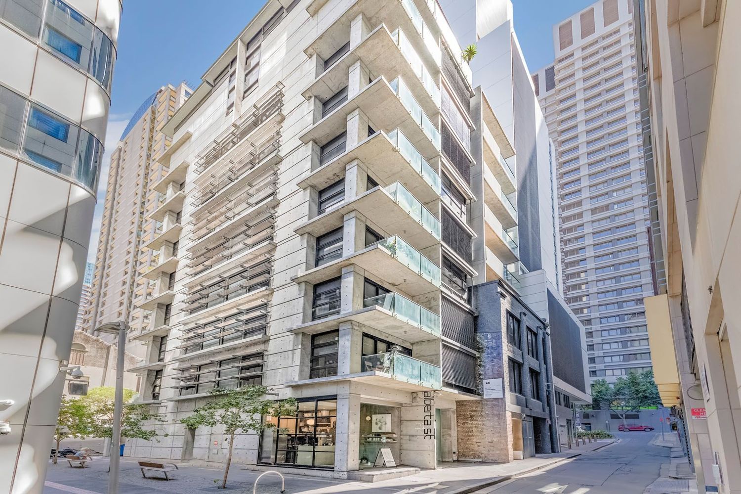 1 bedrooms Apartment / Unit / Flat in 21 Alberta Street SURRY HILLS NSW, 2010