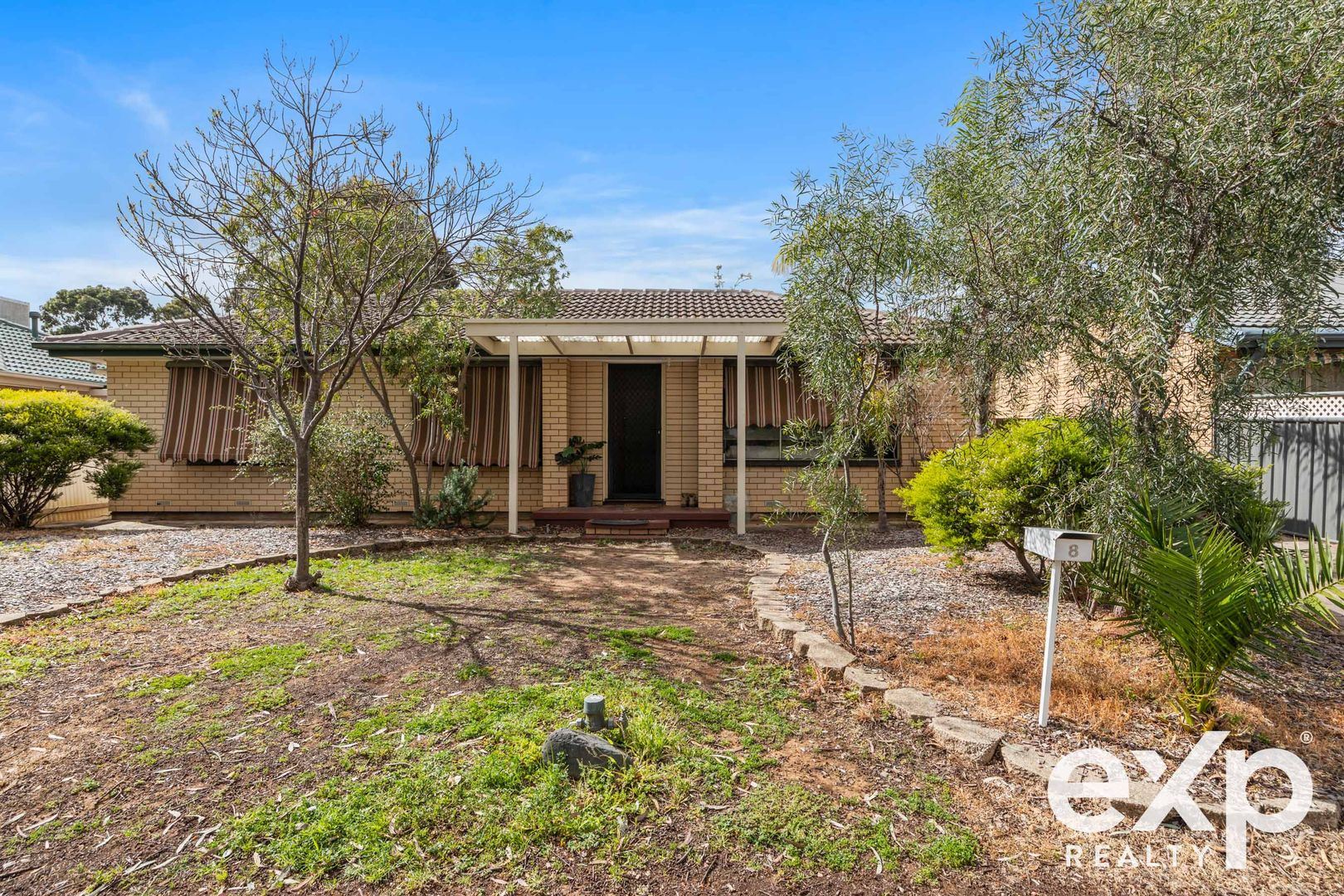 8 Canterbury Drive, Salisbury Heights SA 5109, Image 1