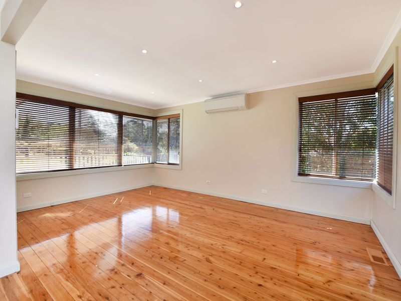 12 Cook Road, Wentworth Falls NSW 2782, Image 2