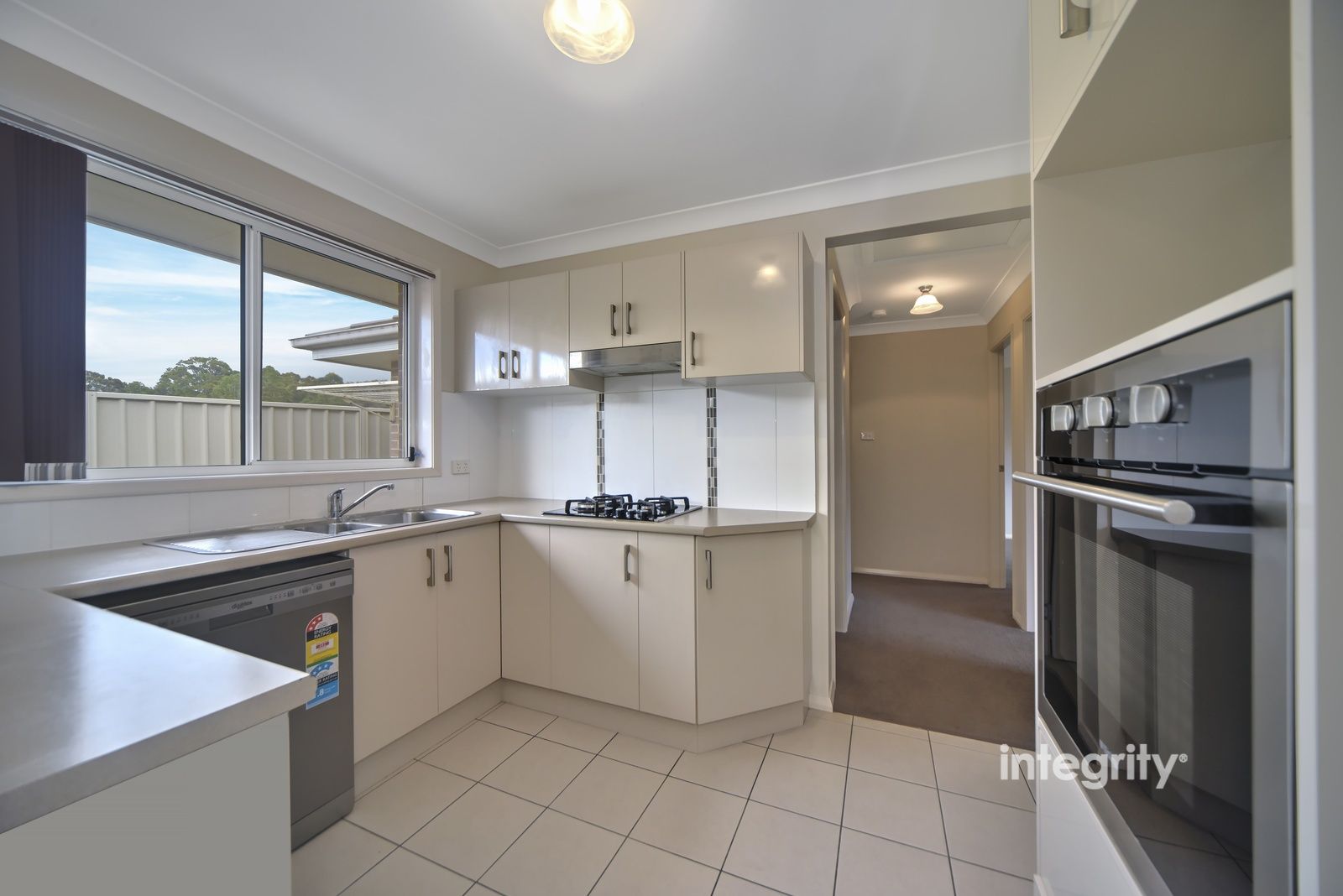 4/14 Hanover Close, South Nowra NSW 2541, Image 1