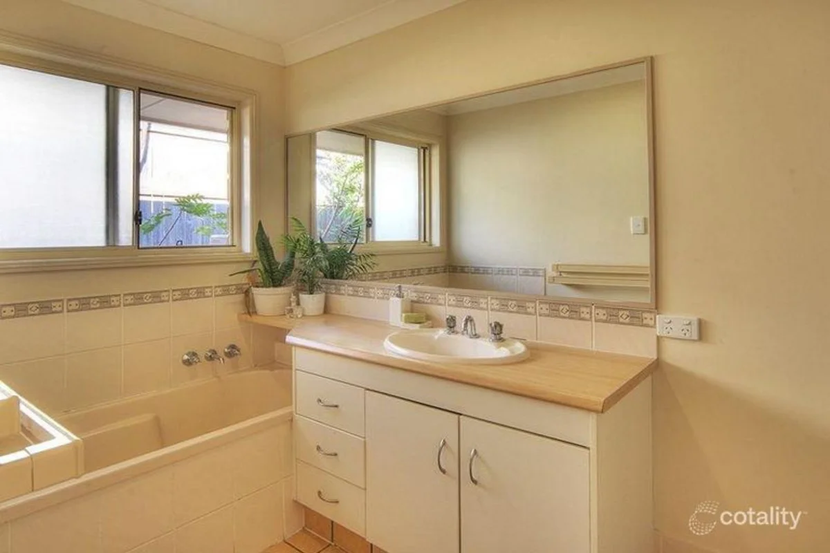 Additional image 9 of 15 Crenton Court, Heritage Park QLD 4118