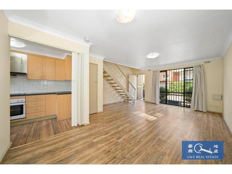 2 bedrooms Townhouse in 6/11 HILL STREET CAMPSIE NSW, 2194