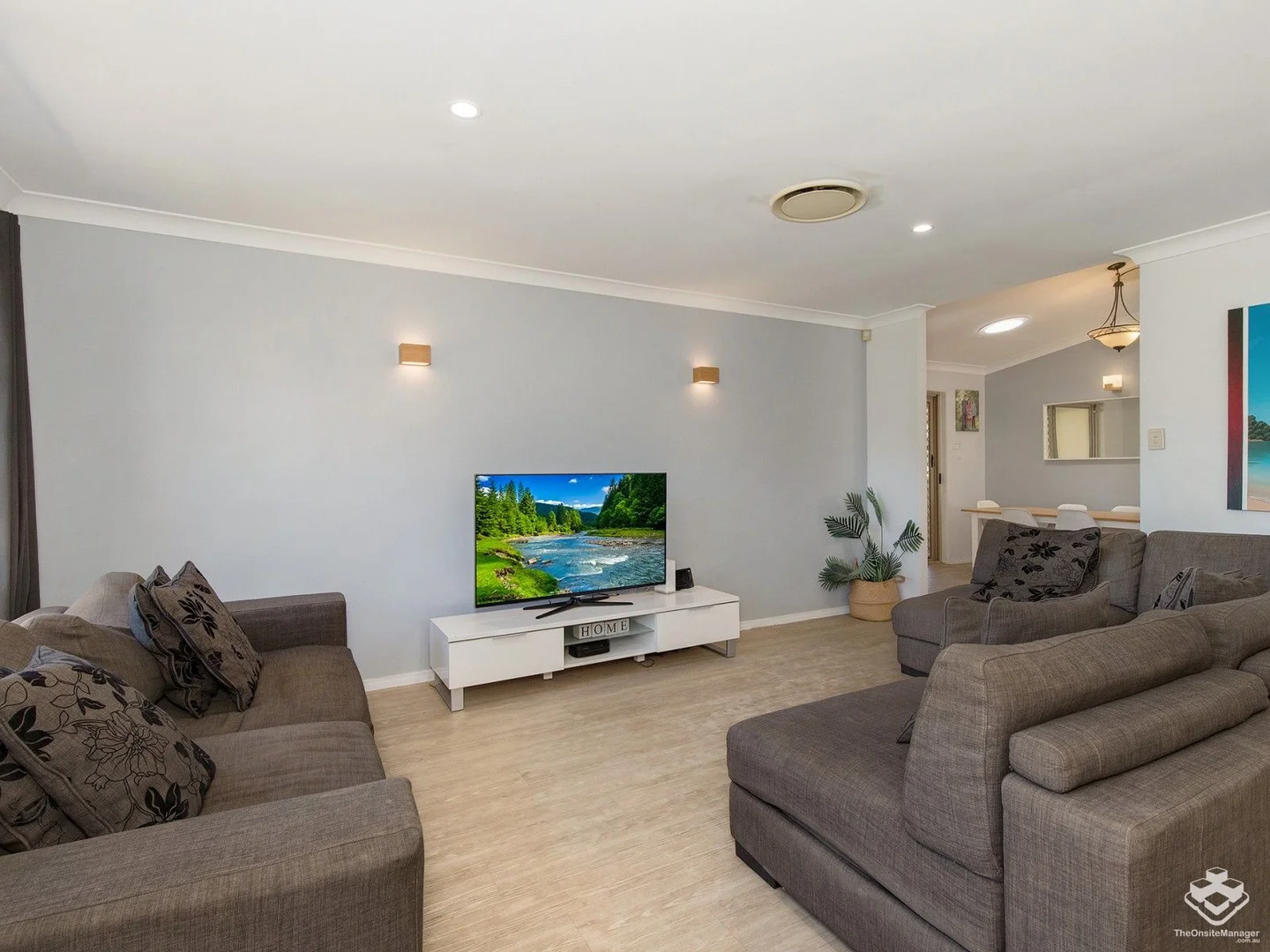 Additional image 9 of 21 Dalby Court, Helensvale QLD 4212