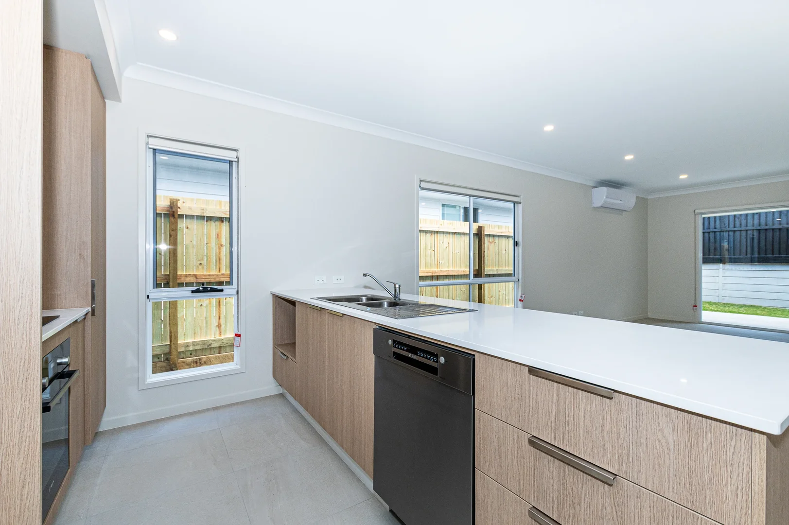 Additional image 6 of 3 Bittenbinder Avenue, Logan Reserve QLD 4133