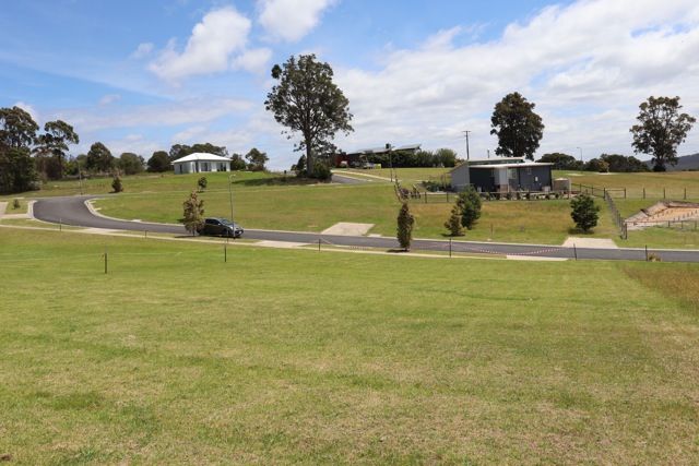 8 Hakea Court, Mallacoota VIC 3892, Image 1