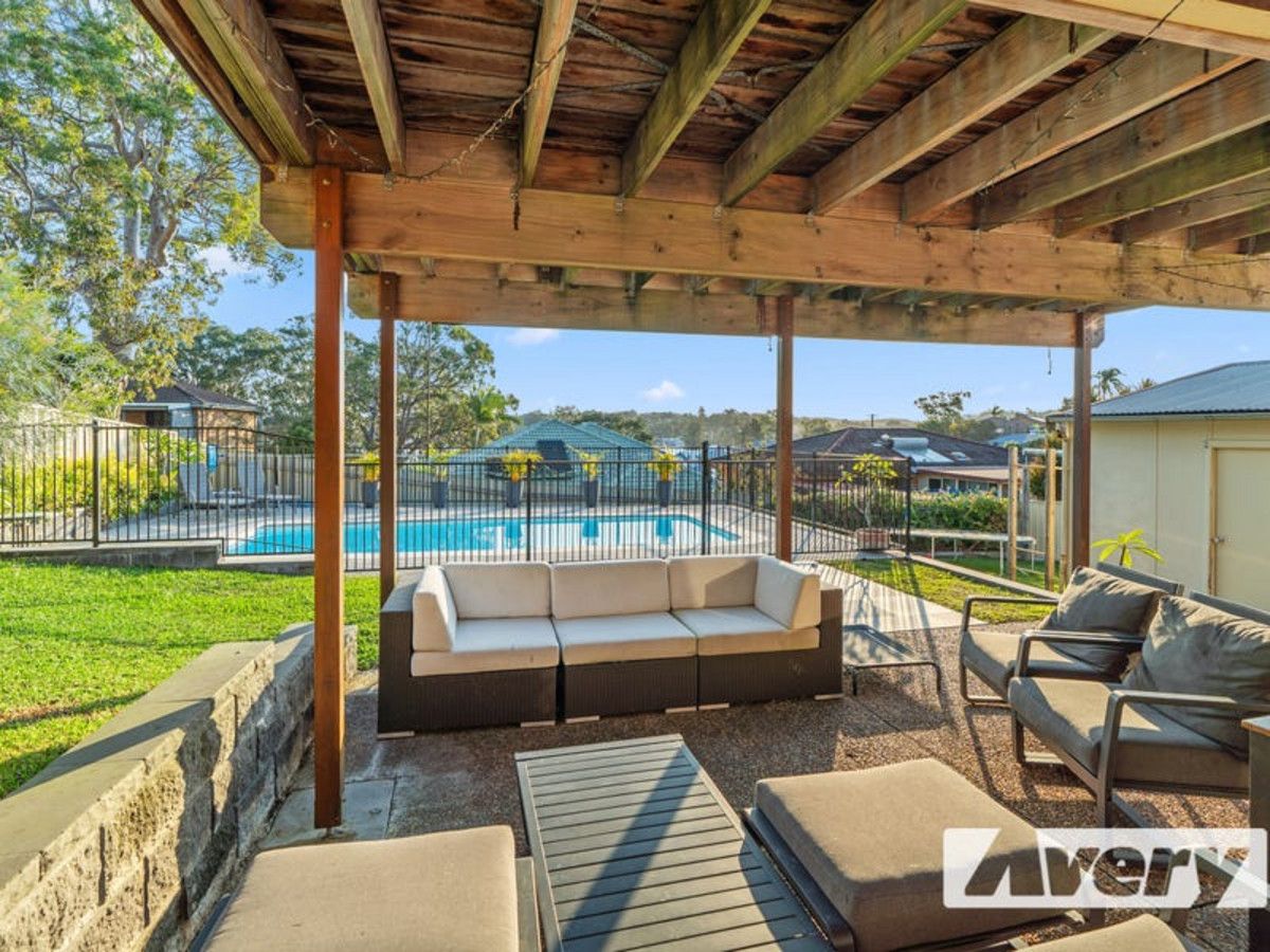 44 Alkrington Avenue, Fishing Point NSW 2283, Image 2