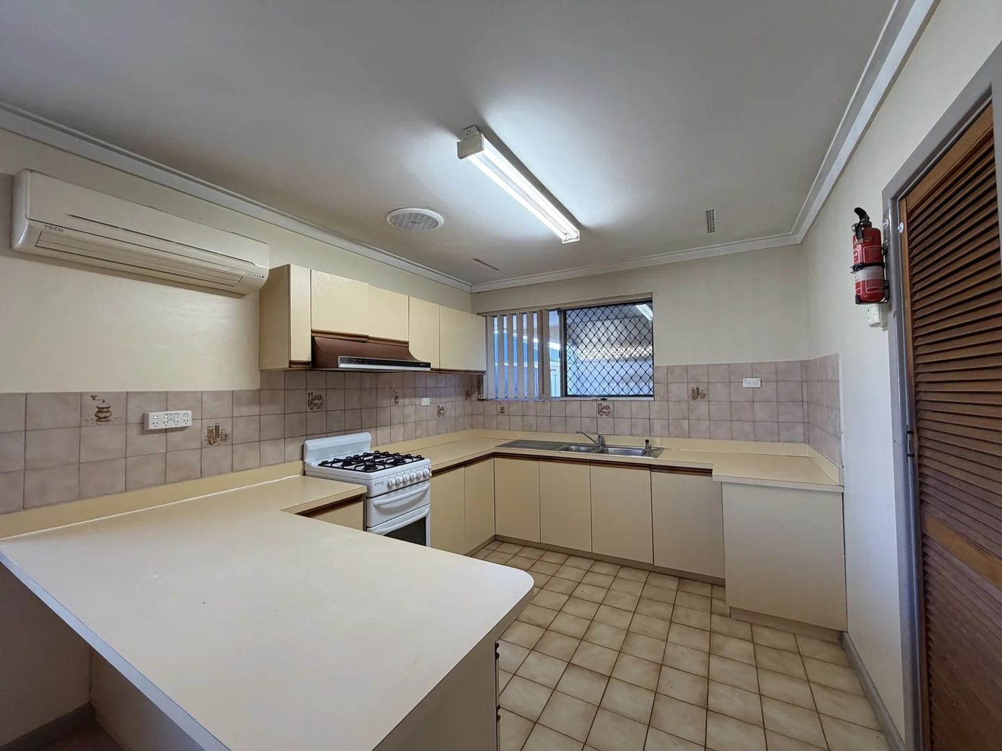 Additional image 17 of 37 Embleton Avenue, Embleton WA 6062