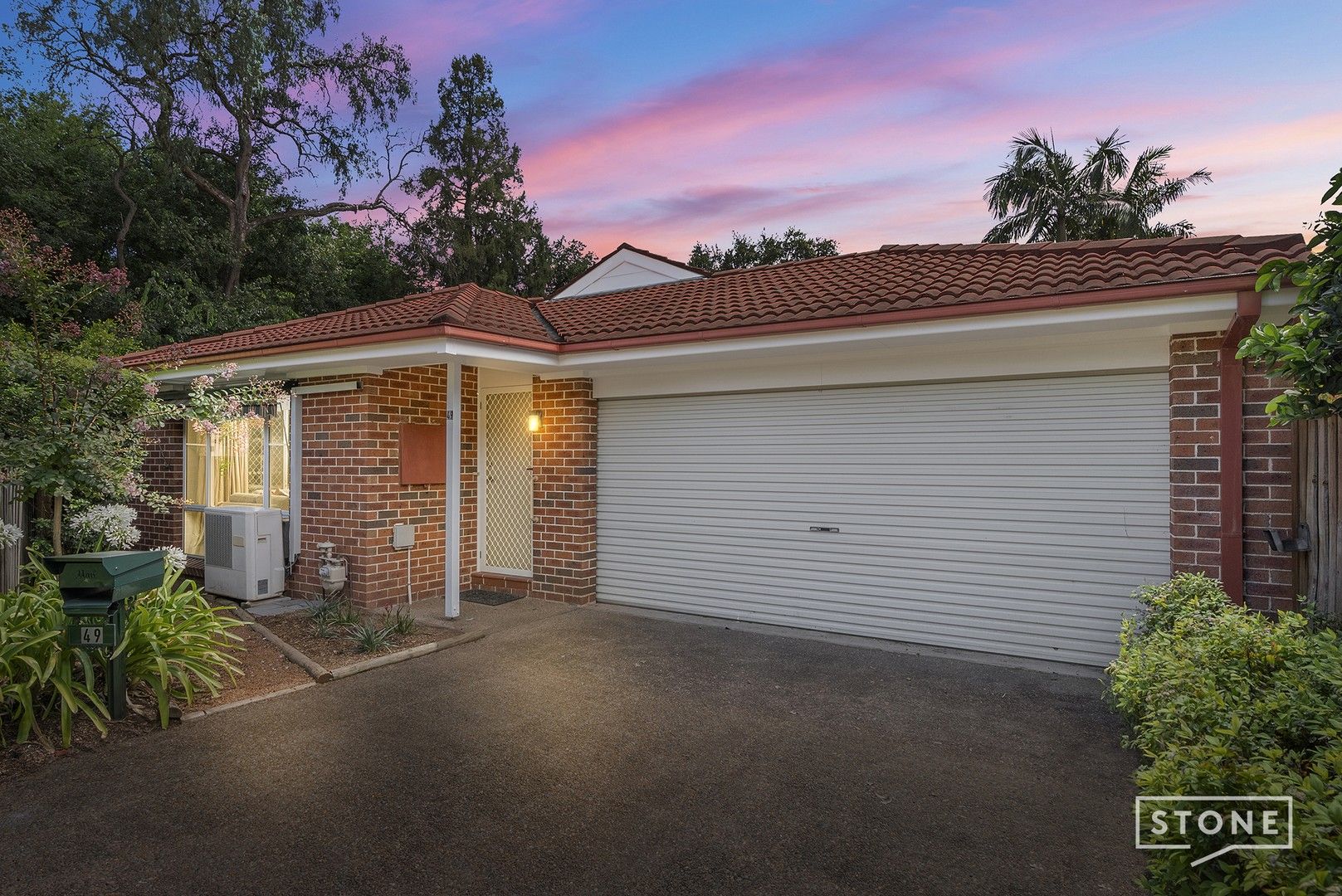 3 bedrooms House in 49 John Tebbutt Place RICHMOND NSW, 2753
