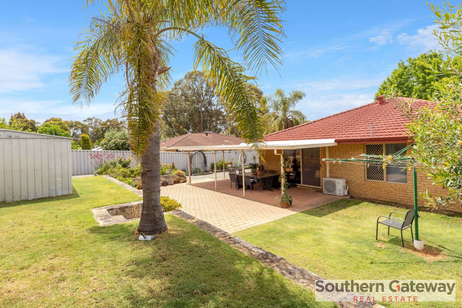 32 Bilya Gardens, Leda WA 6170