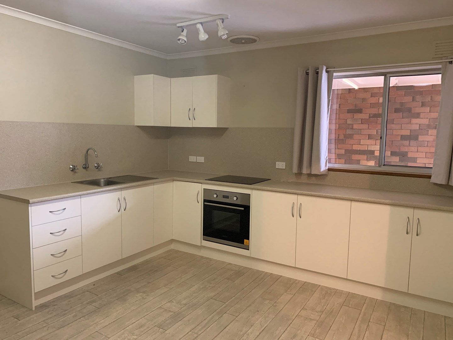 4/41 SUTTON AVENUE, Mount Gambier SA 5290 Apartment For Rent Domain