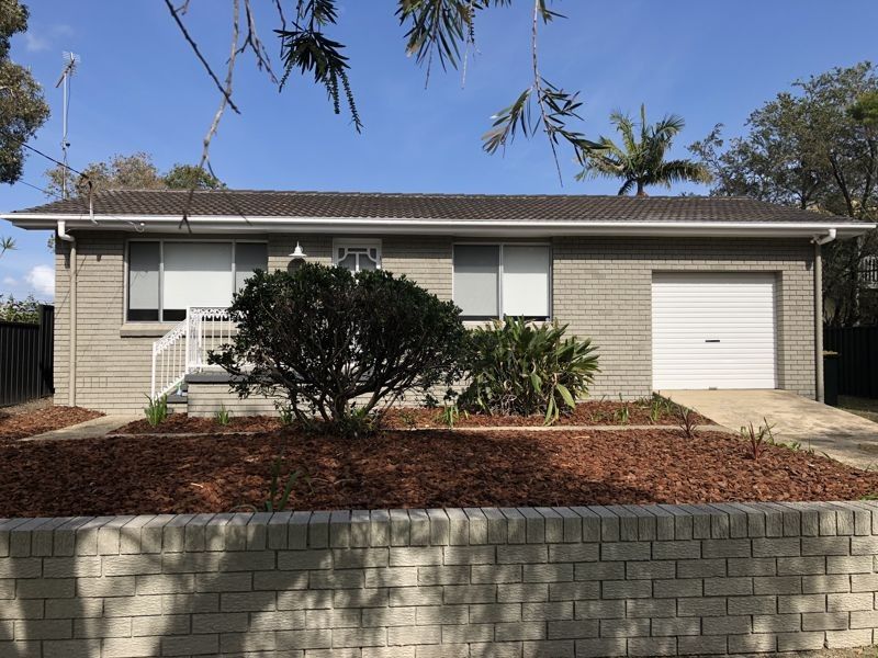 2 bedrooms House in 126 Pacific Street CORINDI BEACH NSW, 2456