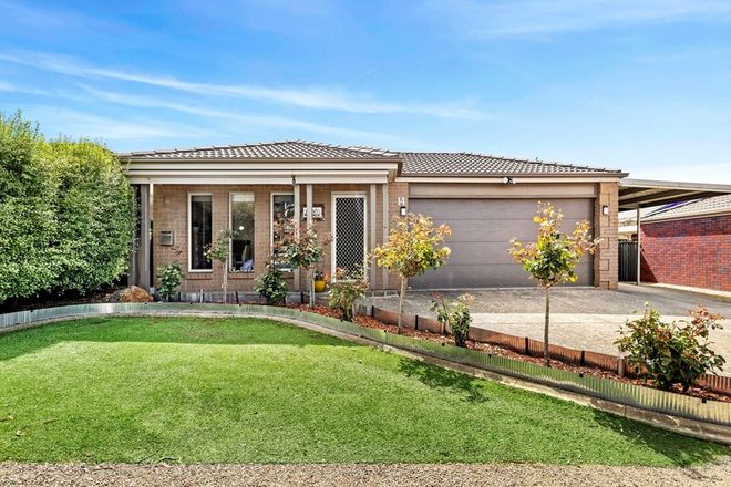 Picture of 14 Cavendish Court, WINTER VALLEY VIC 3358