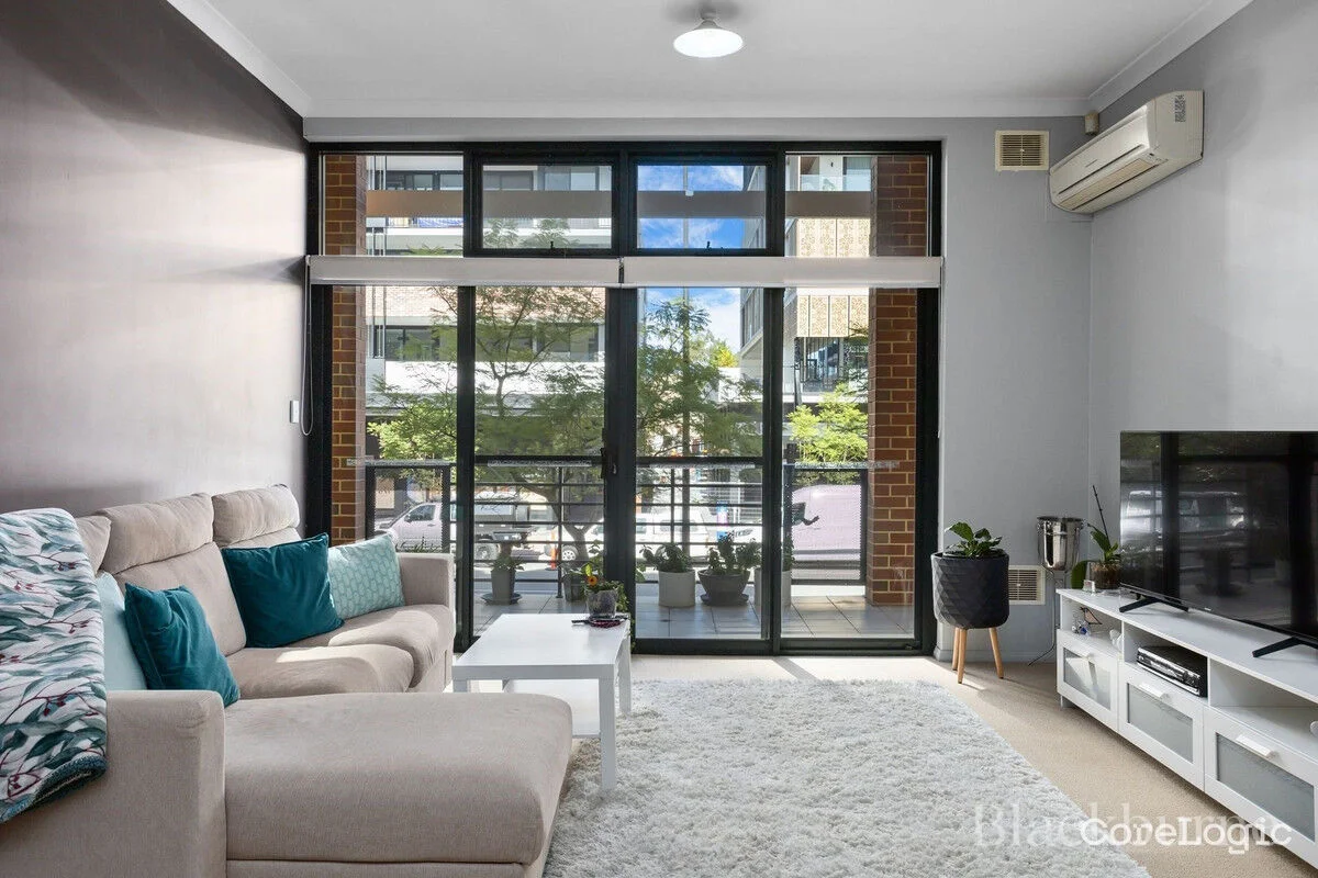 2/384 Roberts Road, Subiaco WA 6008