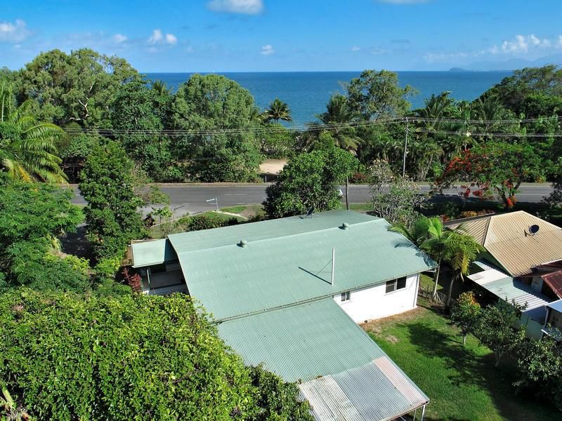 2 Rocky Point School Rd, ROCKY POINT QLD 4873, Image 2