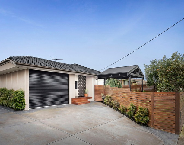 95 Carrick Drive, Gladstone Park VIC 3043