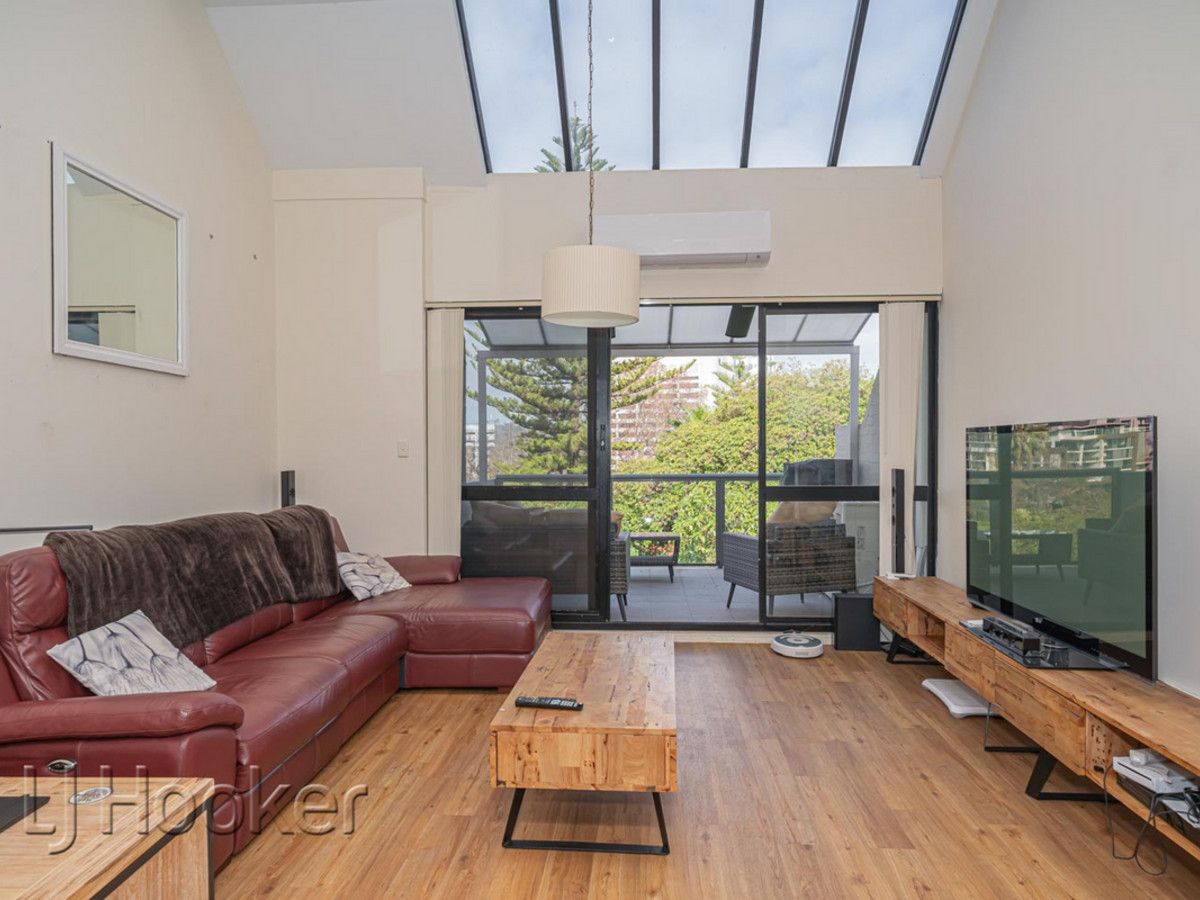 2 bedrooms Apartment / Unit / Flat in 49/2 Goderich Street EAST PERTH WA, 6004
