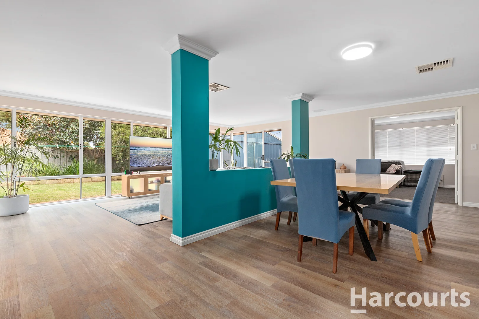 Additional image 3 of 10 Lutea Road, Halls Head WA 6210