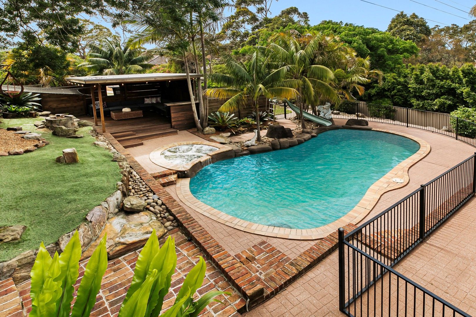 4 Stow Place, Illawong NSW 2234, Image 0
