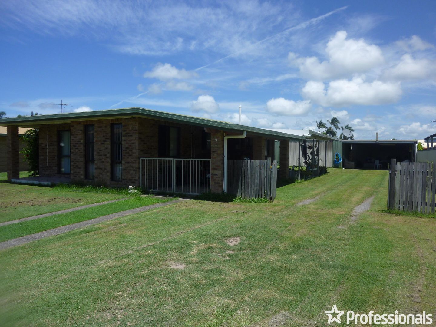 7 Ulanda Drive, South Mackay QLD 4740, Image 1