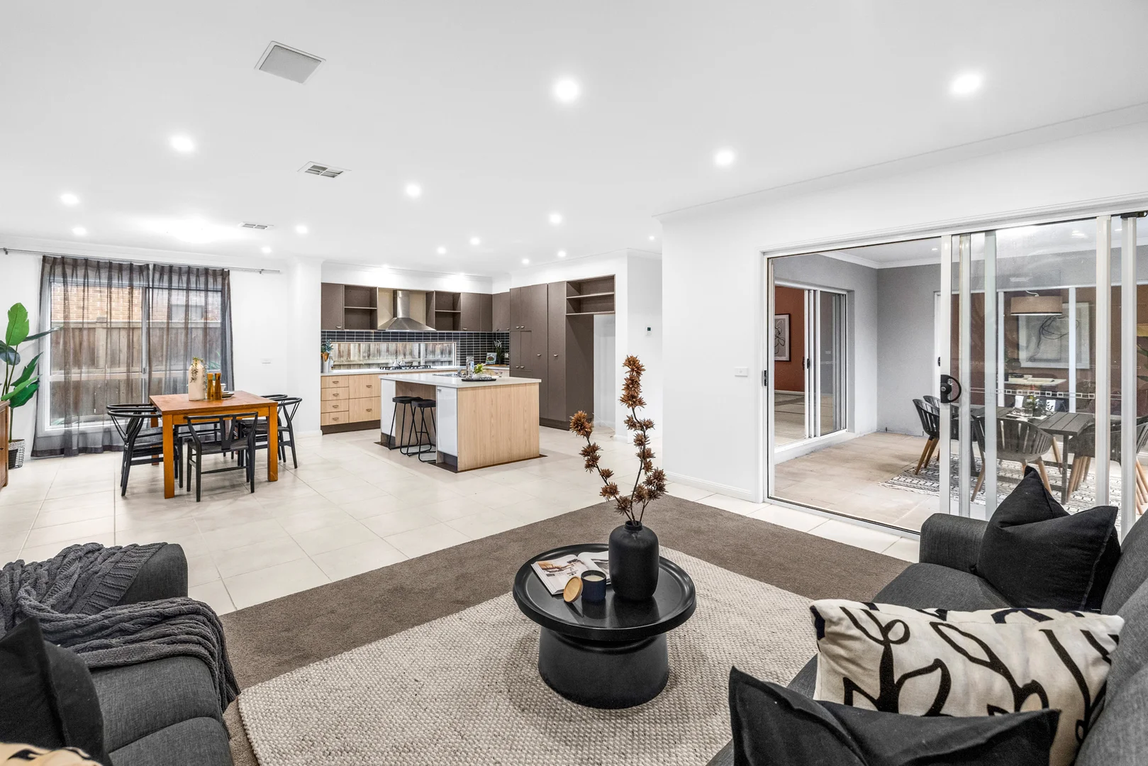 Additional image 8 of 11 Wetlands Boulevard, Williams Landing VIC 3027