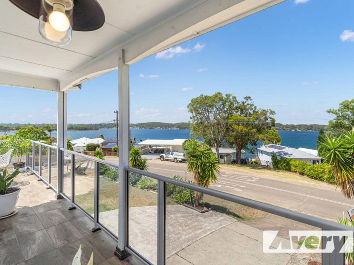 102 Fishing Point Road, Fishing Point NSW 2283