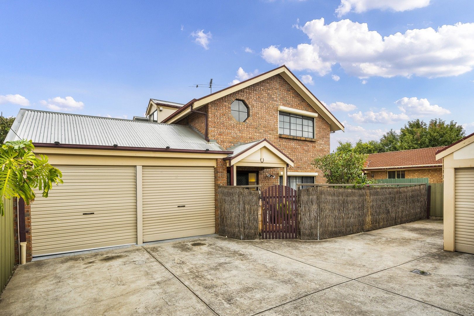 2/12 Ashford Road, Keswick SA 5035 Domain