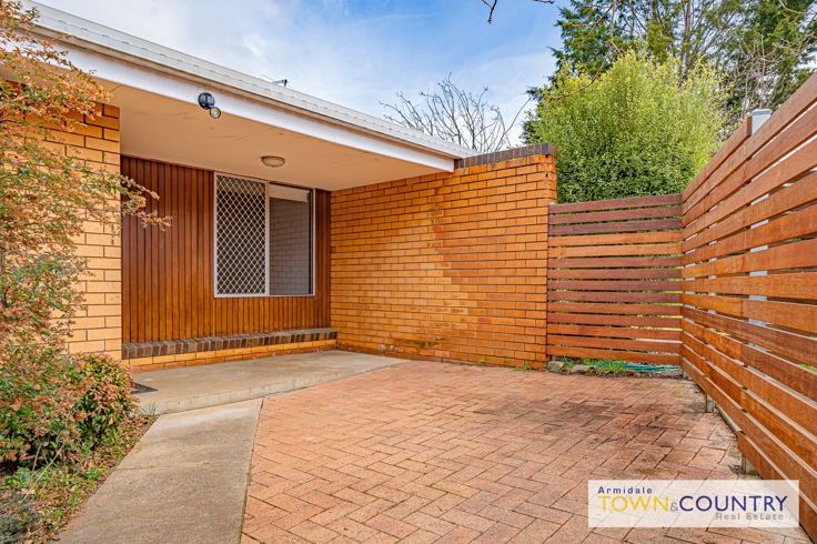 2/12 Dawson Avenue, Armidale NSW 2350, Image 0