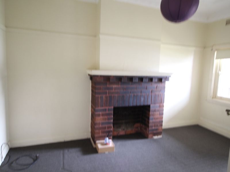 2 bedrooms Duplex in 33 Jubilee Avenue CARLTON NSW, 2218