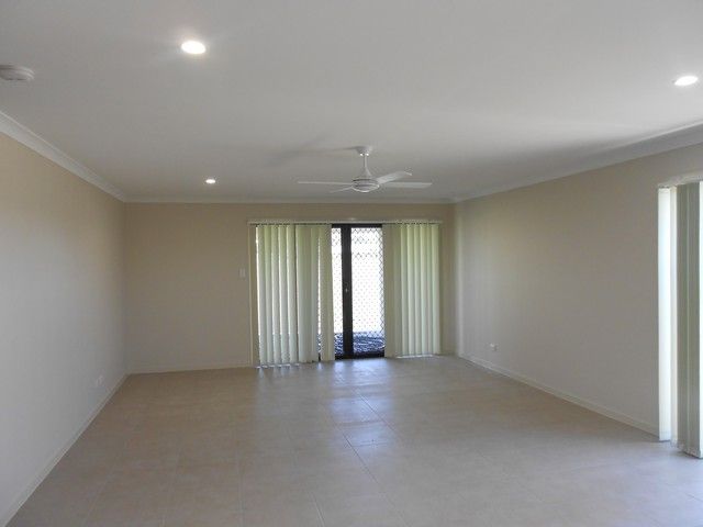 67 Cowrie Cres, Burpengary East QLD 4505, Image 2