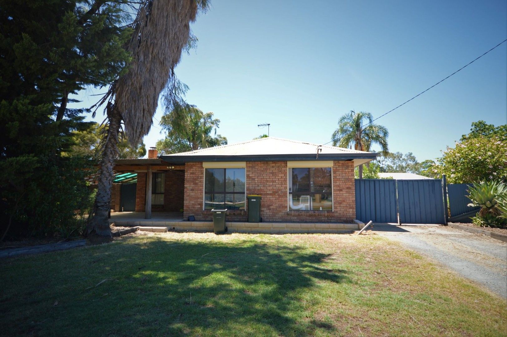 4 bedrooms House in 13 Gowman Way RAVENSWOOD WA, 6208