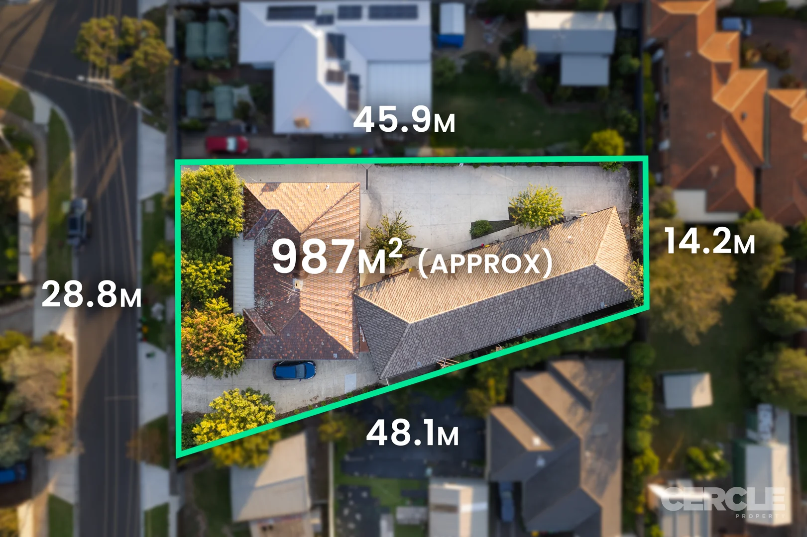 2 Almond Avenue, Brooklyn VIC 3012