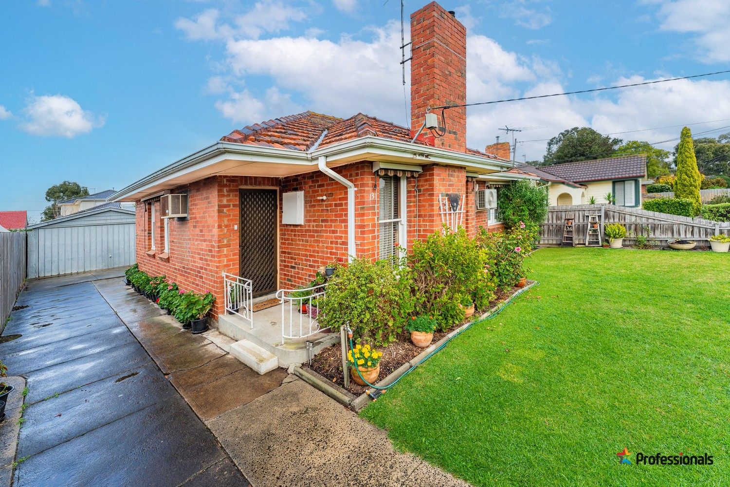 13 Moss Court, Glenroy VIC 3046, Image 2