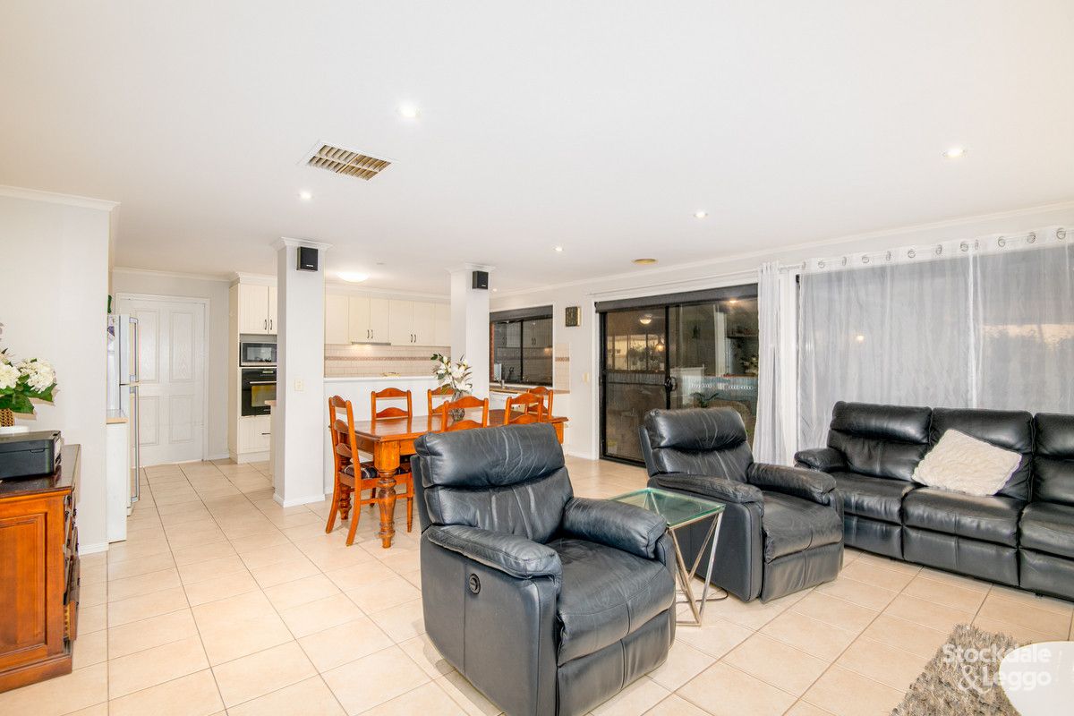 17 Mokoan Avenue, Kialla VIC 3631, Image 1