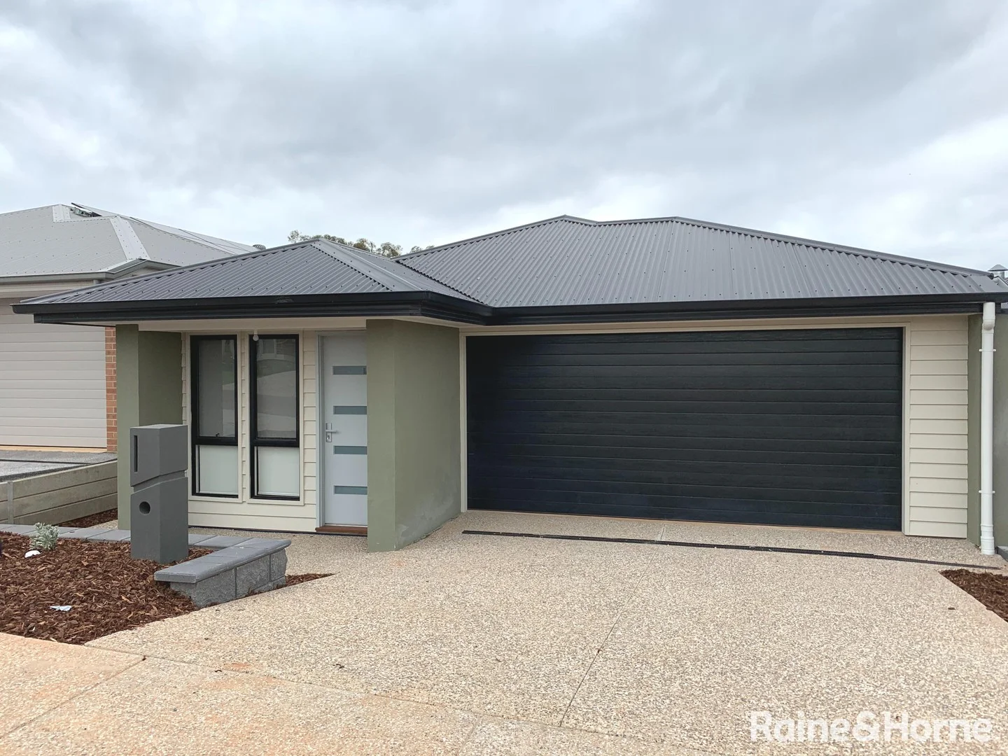 Primary image of 9 Wolsten Drive, Blakeview SA 5114