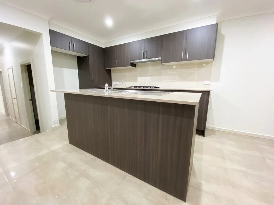 Additional image 2 of 92 Poulton Terrace, Campbelltown NSW 2560