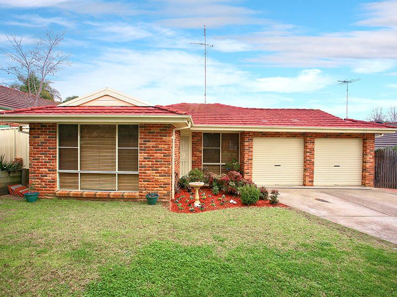 4 bedrooms House in 6 Emma Grove GLENWOOD NSW, 2768