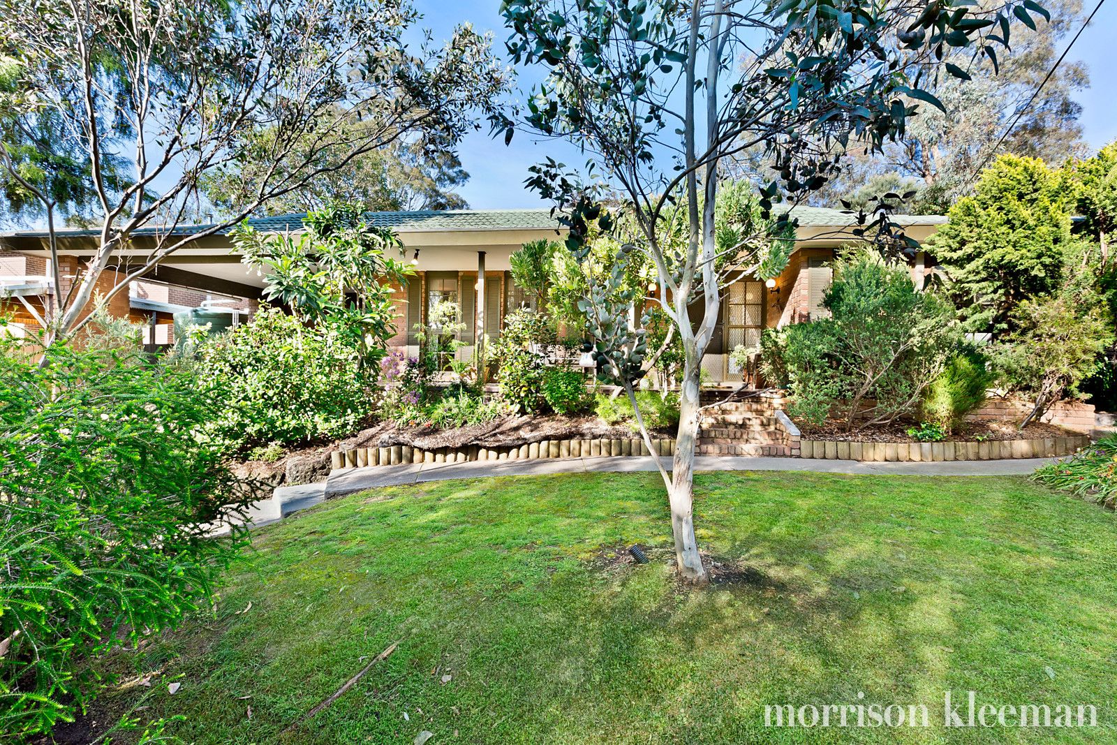 4 Myra Close, Montmorency VIC 3094, Image 0