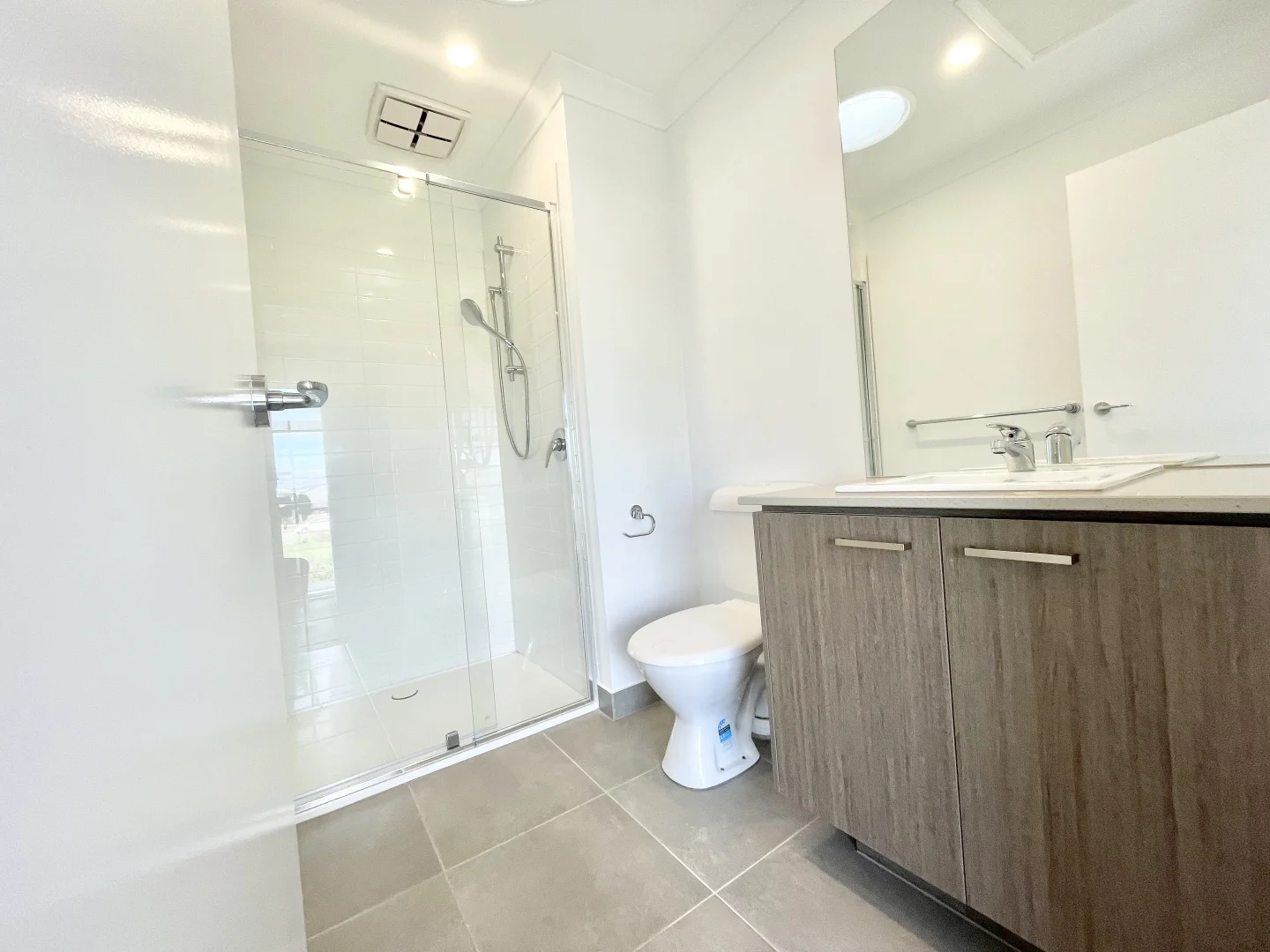 Additional image 21 of 10 Flank Walk, Fraser Rise VIC 3336